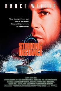 Striking Distance (1993) | MoVRiP